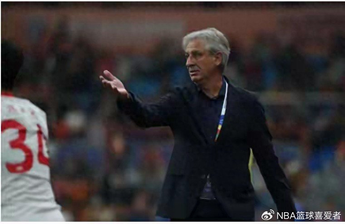 开云体育官网-中超洋帅新局：一场爆冷，撕开冠军假面？|河南队|塞尔吉奥·拉莫斯|上海海港|上海申花足球俱乐部|穆斯卡特_新浪体育_新浪新闻